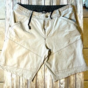 Kuhl hiking shorts 332